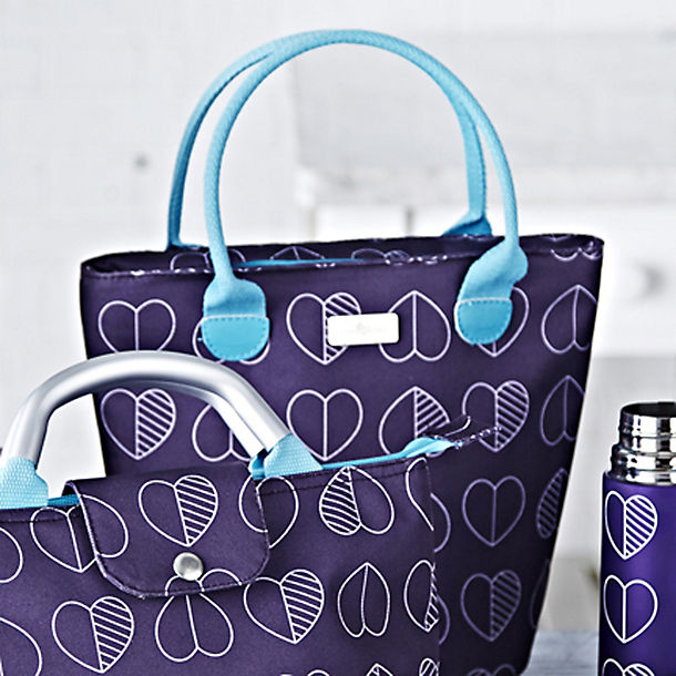 Hearts Lunch Tote image()
