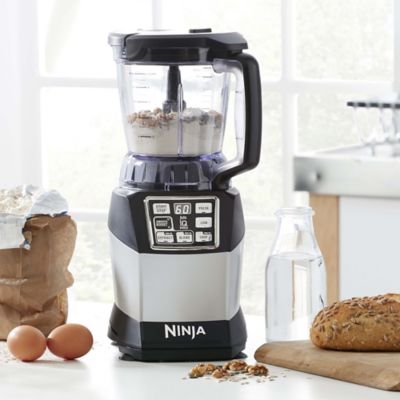 Nutri Ninja Compact System with Auto IQ Lakeland