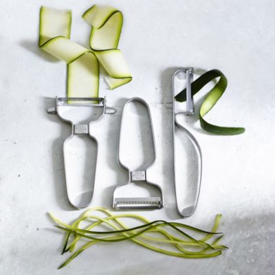 SharpPeel Super-Fine Julienne Peeler image(2)