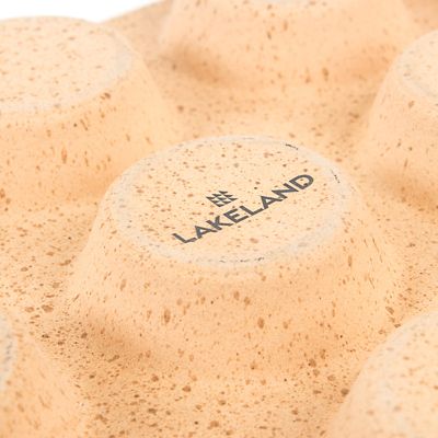 Lakeland Unglazed Earthenware 12 Hole Muffin Pan image(5)