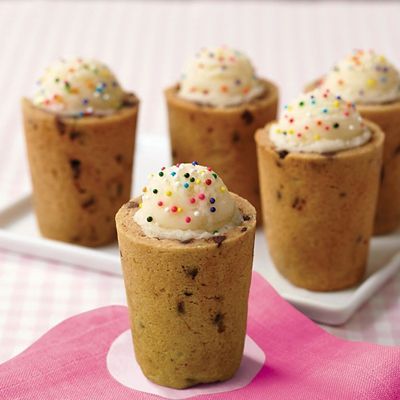 Wilton Cookie Cup Shot Mould image(9)