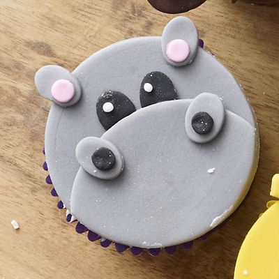 Renshaw Ready to Roll Coloured Icing - 250g Grey alt image 2