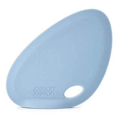 Joseph Joseph® Fin Silicone Bowl Scraper image(1)