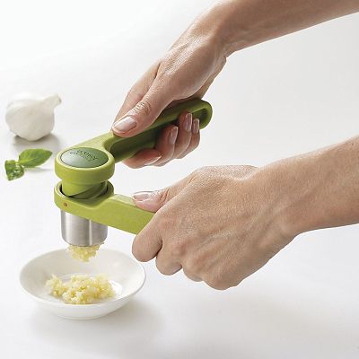 Joseph Joseph Helix Garlic Press image(4)