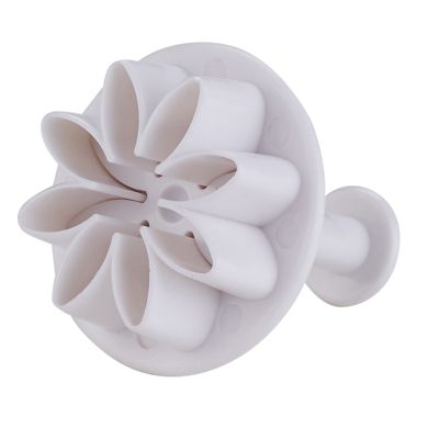 22-Piece Floral Icing Cutter Set - (Image 3)