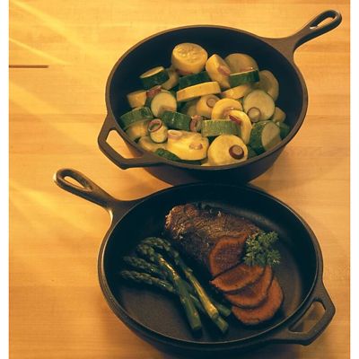 Lodge Cast Iron Combo Cooker 27cm image(4)