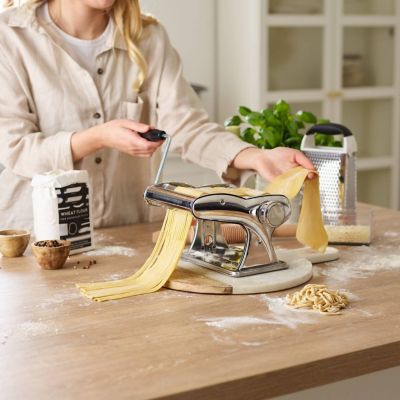 compare pasta makers