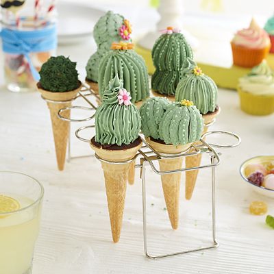 Lakeland Cupcake 12 Cone Baking Rack image(2)