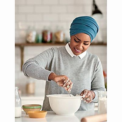 Nadiyas British Food Adventure Cookbook by Nadiya Hussain image(2)