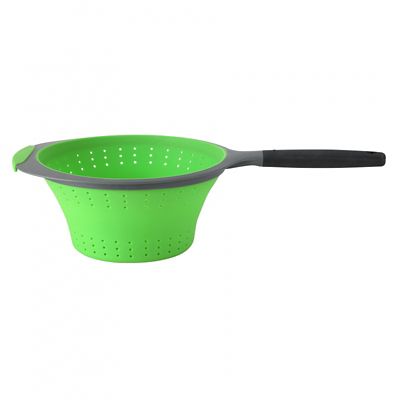 colander with handle