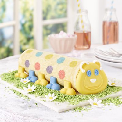Lakeland Silicone Caterpillar Mould Set To Decorate Caterpillar