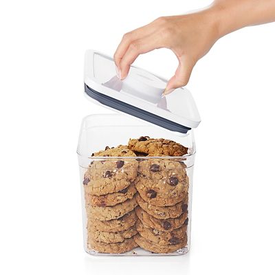 OXO Good Grips POP Square Food Storage Container 2.6L image(9)