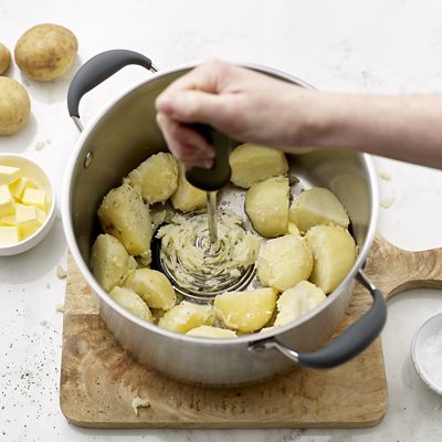 Dreamfarm Smood Potato Masher image(4)