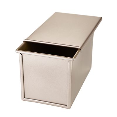 Bread loaf discount tin with lid