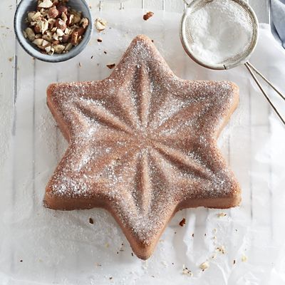 star cake pan