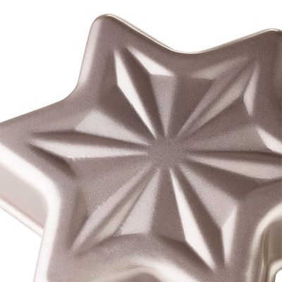 star cake pan