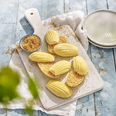 Reinforced Silicone 12-Cup Madeleine Pan image(8)