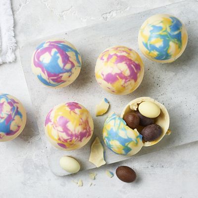 Reinforced Silicone 12-Cup Hemisphere Pan image(7)