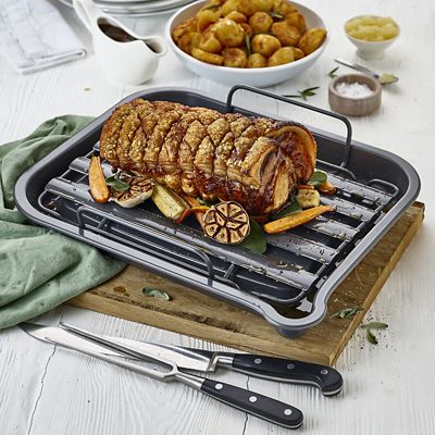 Wilkinson Vulcan Roasting Tin with Rack - (Image 2)