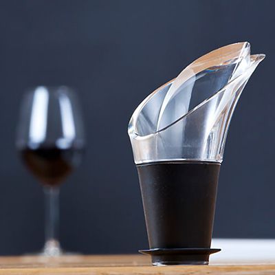 Vacu Vin Wine Server Crystal Black - Set of 2 image(3)