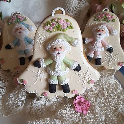 Sugar Buttons Father Christmas Silicone Mould image(2)