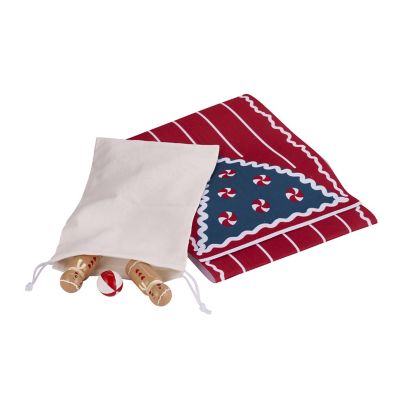 6 Lakeland Gingerbread Bowling Crackers image(5)