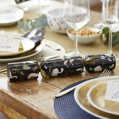 12 Days of Christmas Luxury Crackers Pack of 6 image(5)