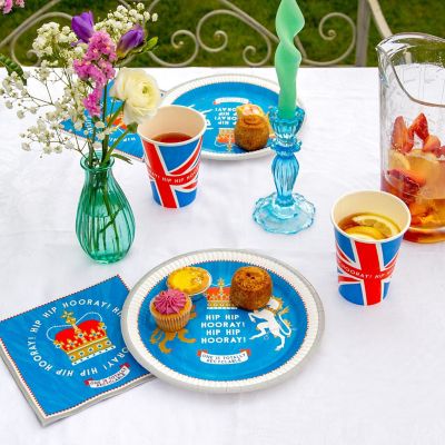 8 Talking Tables Right Royal Spectacle Union Jack Paper Cups image(4)