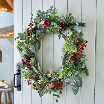 Lakeland Winter Berry Wreath image(2)