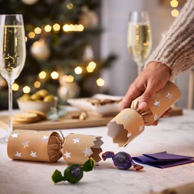 6 Lakeland Star Crackers image(2)