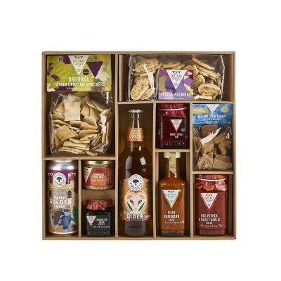 Cottage Delight Beer & Cider Snacking Hamper image(3)