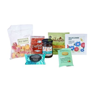 Lakeland Gardener’s Trug Christmas Food Hamper image(3)