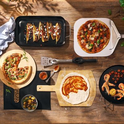 Lakeland Rectangular Perforated BBQ Pan image(3)