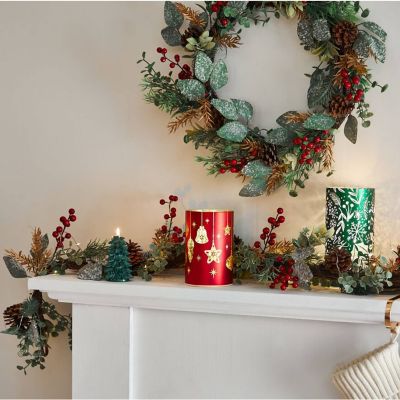 Lakeland Small Green Christmas Tree Shaped Candle image(2)