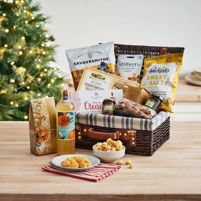 Lakeland Festive Favourites Wicker Hamper image(2)
