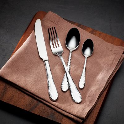 Oneida Tibet Hammered 16-Piece Cutlery Set   image(2)
