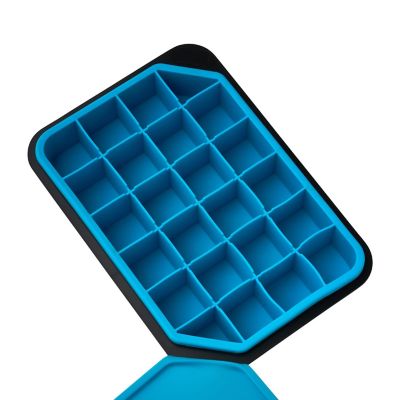 Lakeland Lidded Silicone Ice Cube Tray image(2)