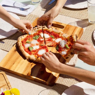 Alfa Forni Moderno 3 Pizza Oven and Accessories Bundle image(11)