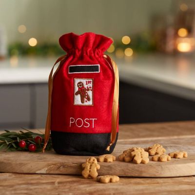 Post Box Bag with Gingerbread Biscuits  image(2)