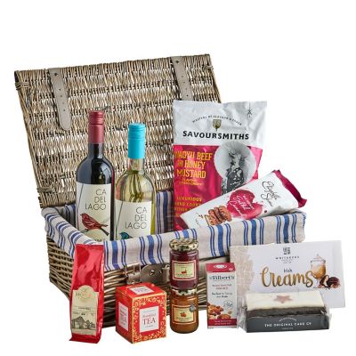Winter Warmer Wicker Hamper image(1)