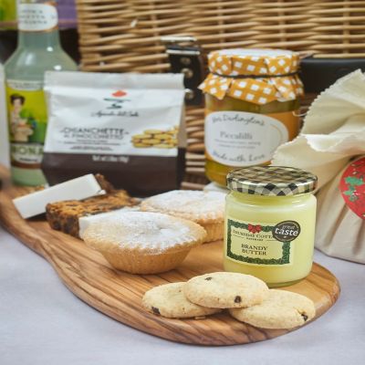 Hay Hampers Merriest Christmas image(4)