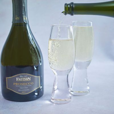 Hay Hampers Merriest Christmas image(6)