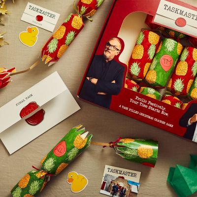 Taskmaster Christmas Crackers image(3)