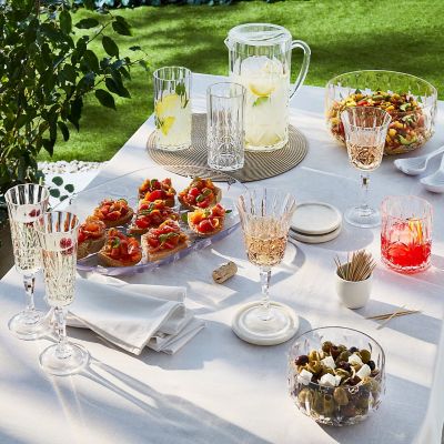 Crystal-Look Acrylic Platter image(4)