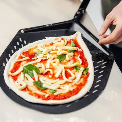 Gozney Balance Placement Pizza Peel image(2)