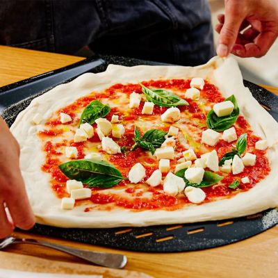 Gozney Balance Placement Pizza Peel image(6)