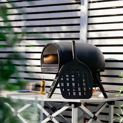 Gozney Black Roccbox Portable Pizza Oven GRPBKUK1618 image(9)