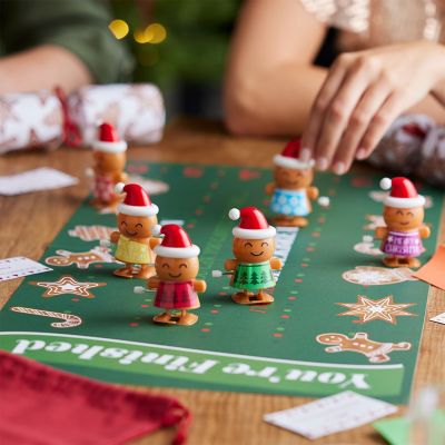 6 Lakeland Racing Gingerbread Crackers image(5)