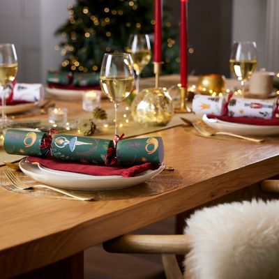 6 Lakeland Nutcracker Curling Game Crackers image(8)