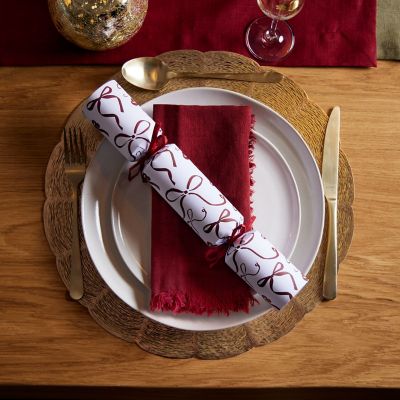 6 Lakeland Crackers with Tree Decorations  image(2)